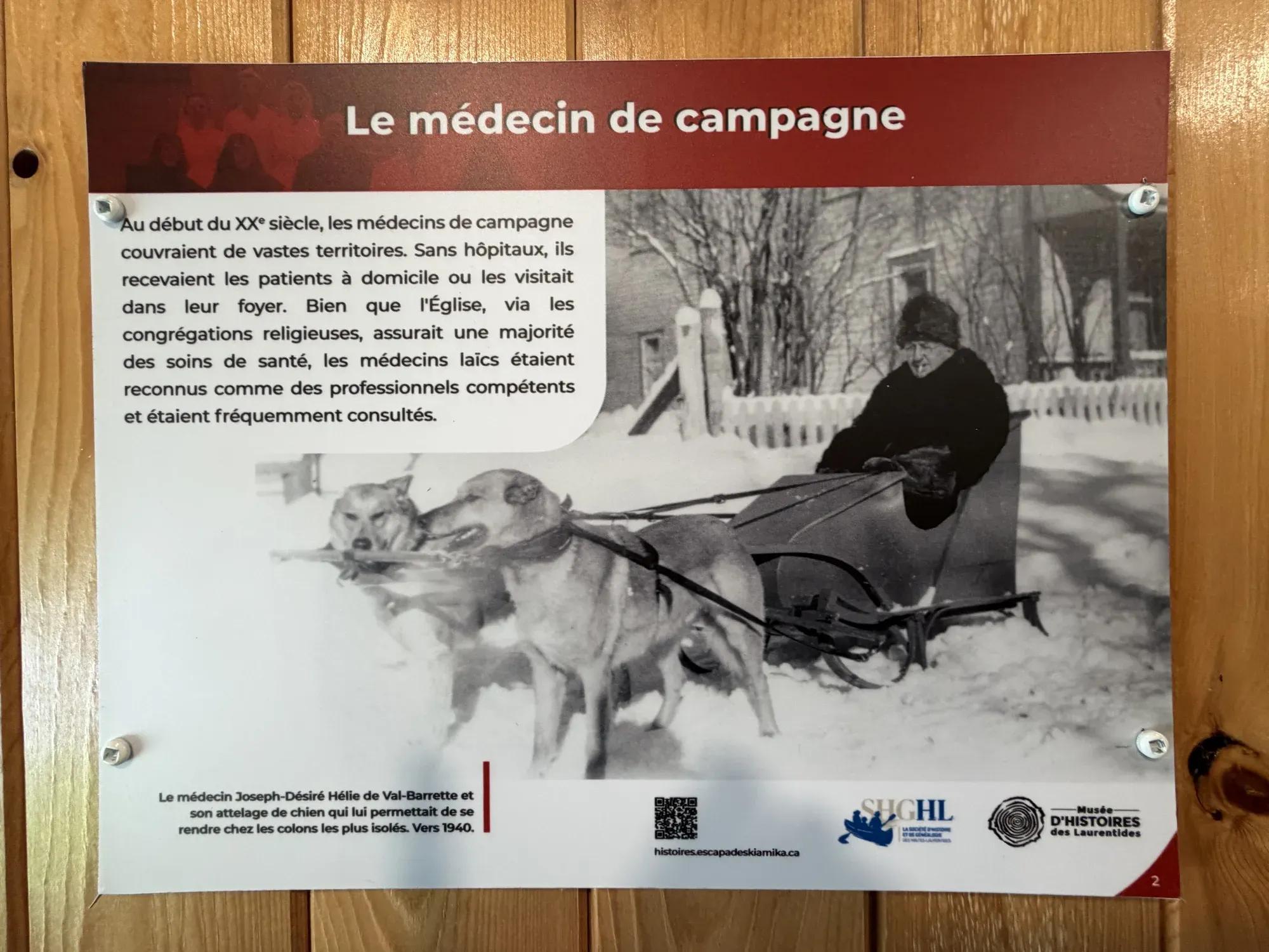 Le panneau d'interprétation sur le médecin de campagne